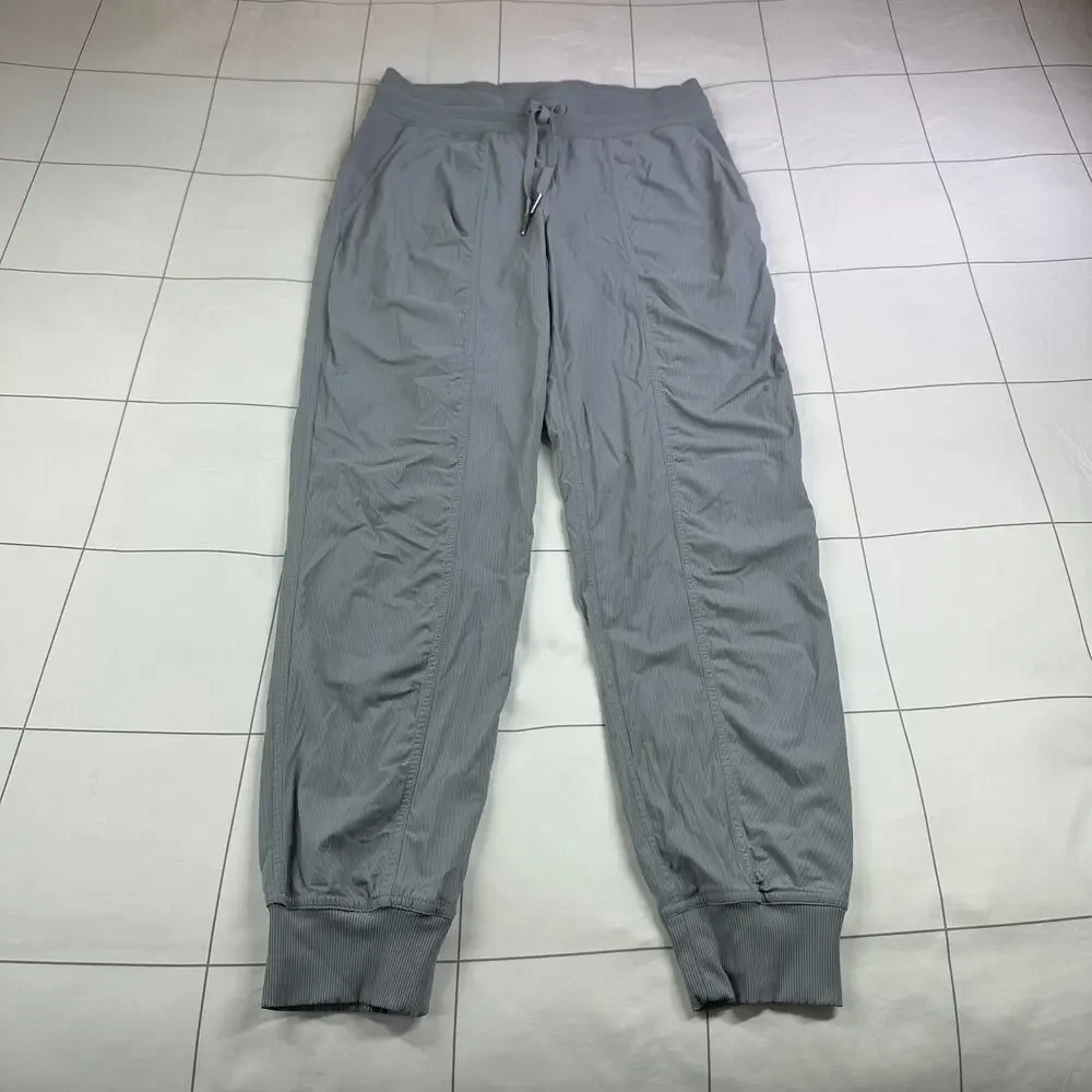 Lululemon Pants Women 6 Gray Dance Studio Mid Rise Jogger Athletic Sporty Travel